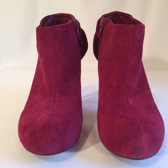 Carlos Santana Suede Stiletto Ankle Boots - Picture 4 of 8